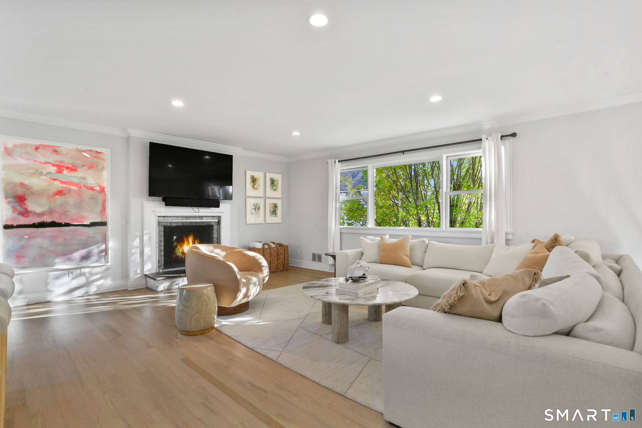 6 Meadowbank Road
