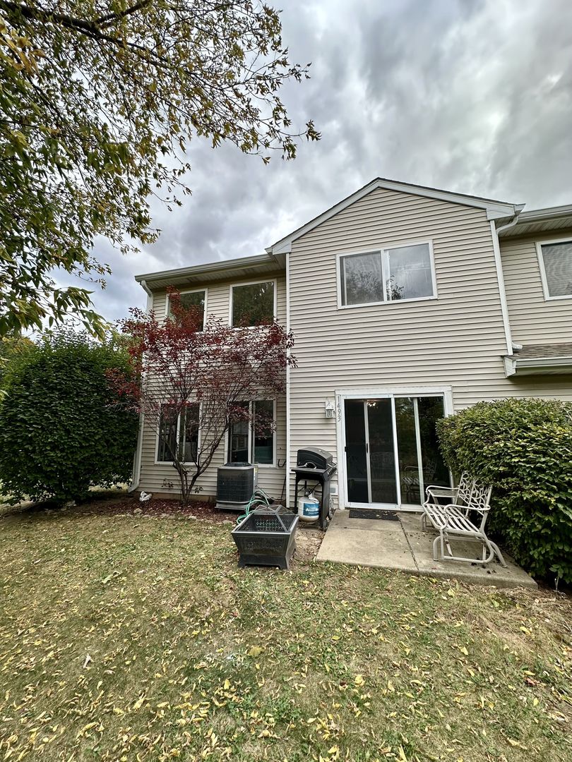 1493 Meadowsedge Lane Unit: 1493