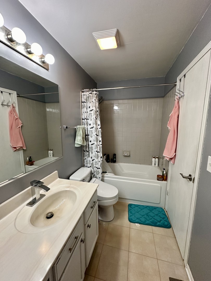 1493 Meadowsedge Lane Unit: 1493