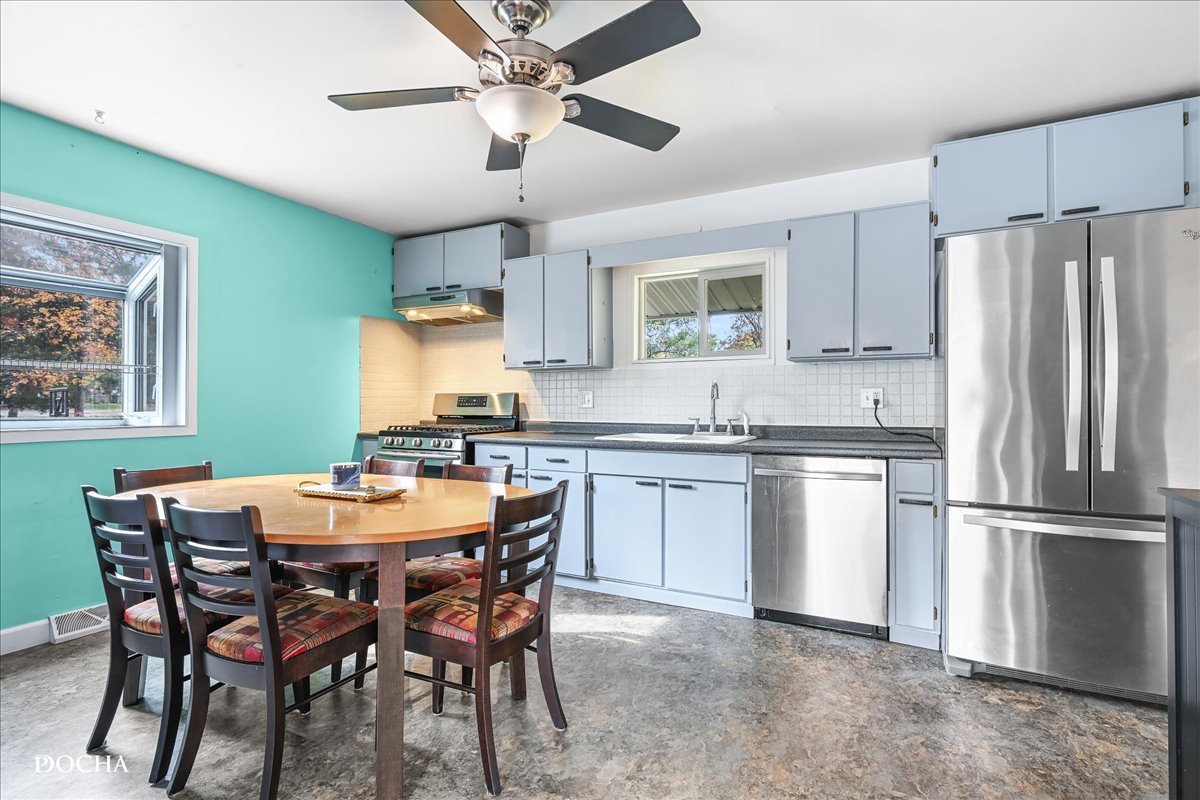 313 Knollwood Drive