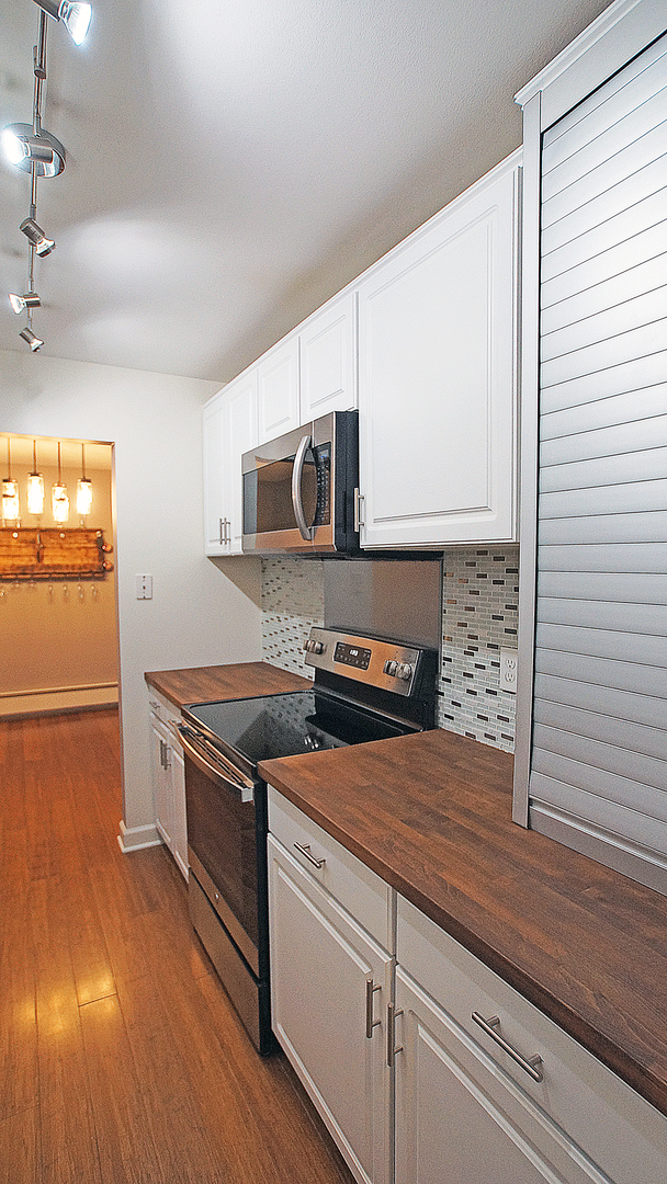 4710 W NORTHFOX Lane Unit: 3
