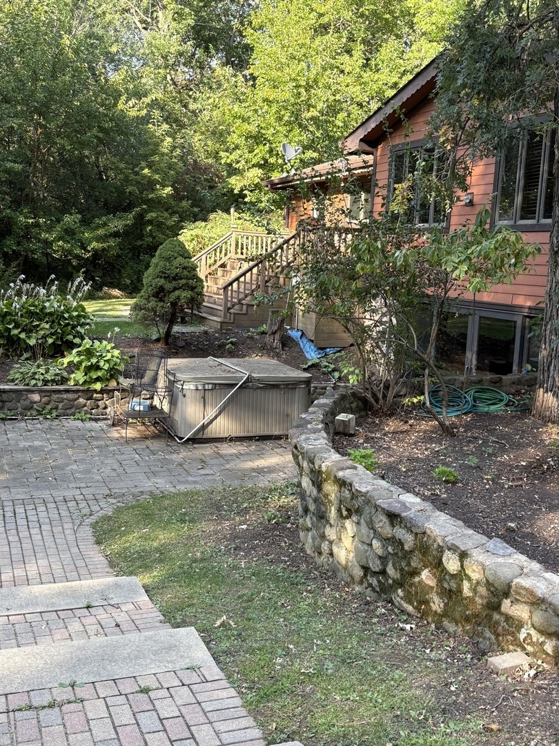 9417 Conestoga Trail