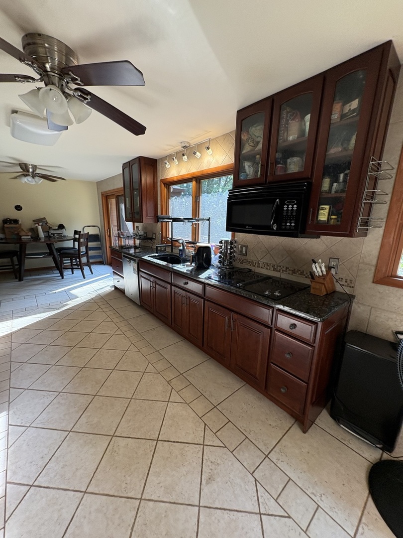 9417 Conestoga Trail