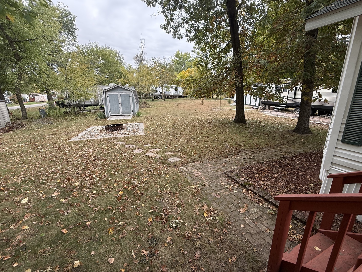 9-49 Woodhaven Lakes