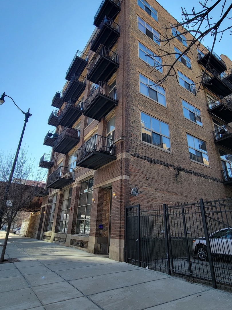 1528 S Wabash Avenue Unit: 303
