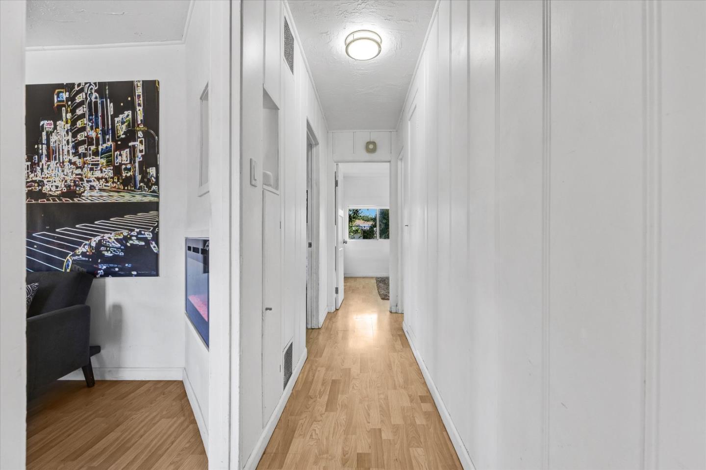 2405 Meadowvale Avenue