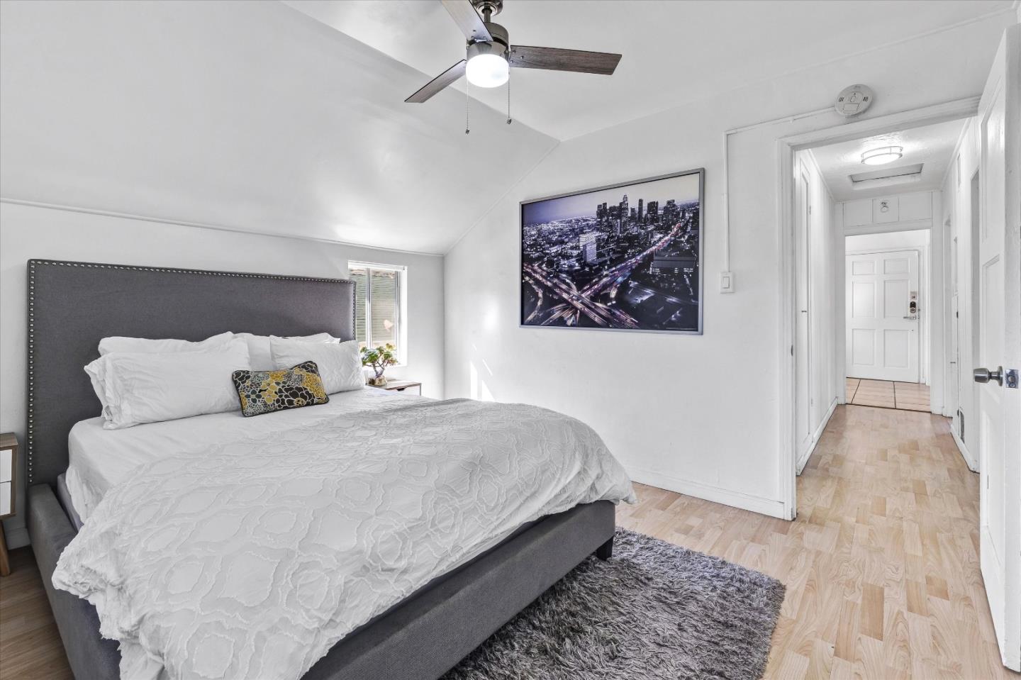 2405 Meadowvale Avenue