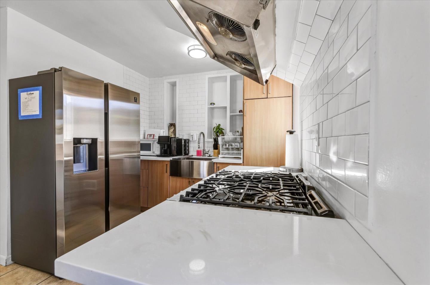 2405 Meadowvale Avenue