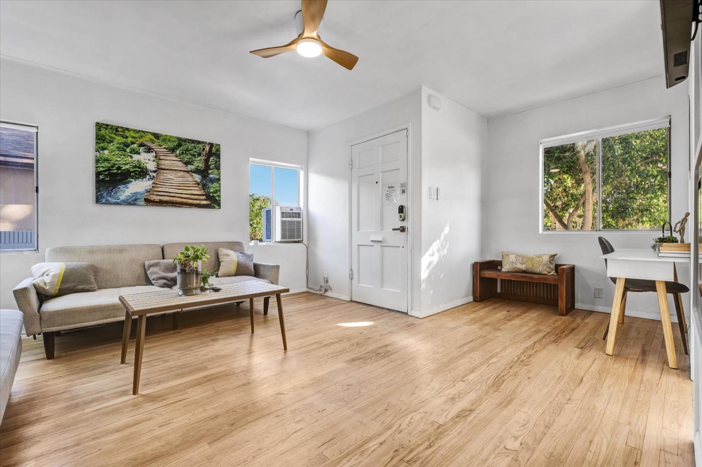 2405 Meadowvale Avenue