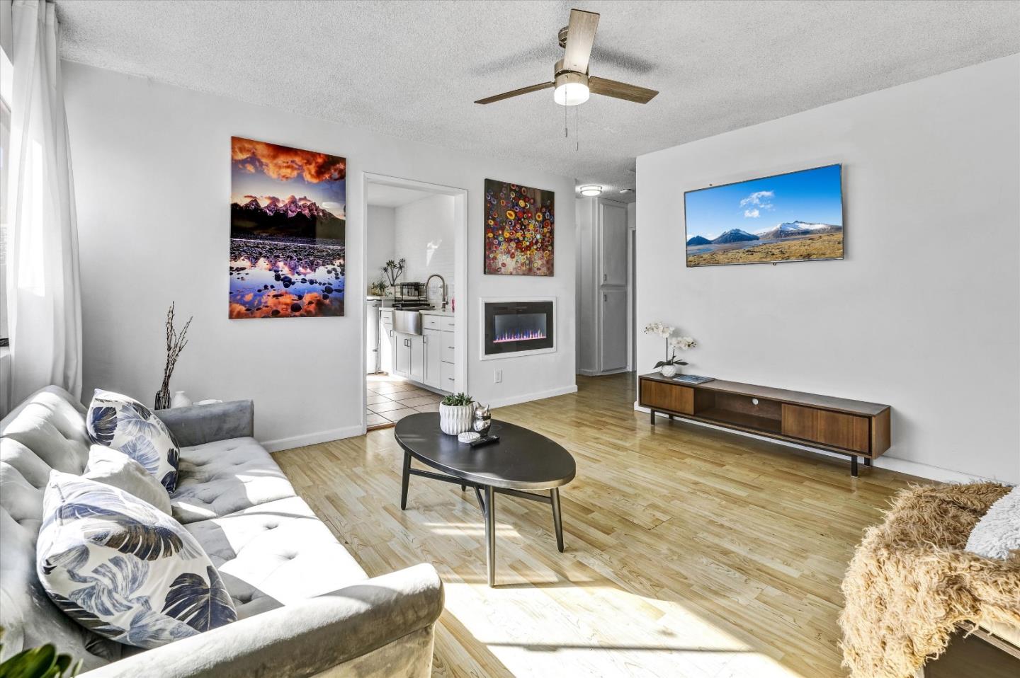 2405 Meadowvale Avenue