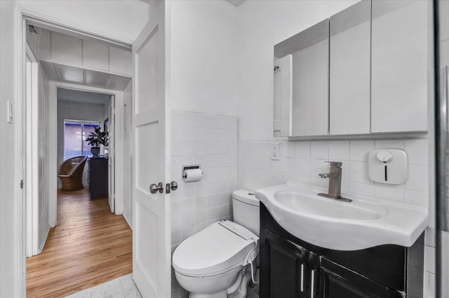 2405 Meadowvale Avenue