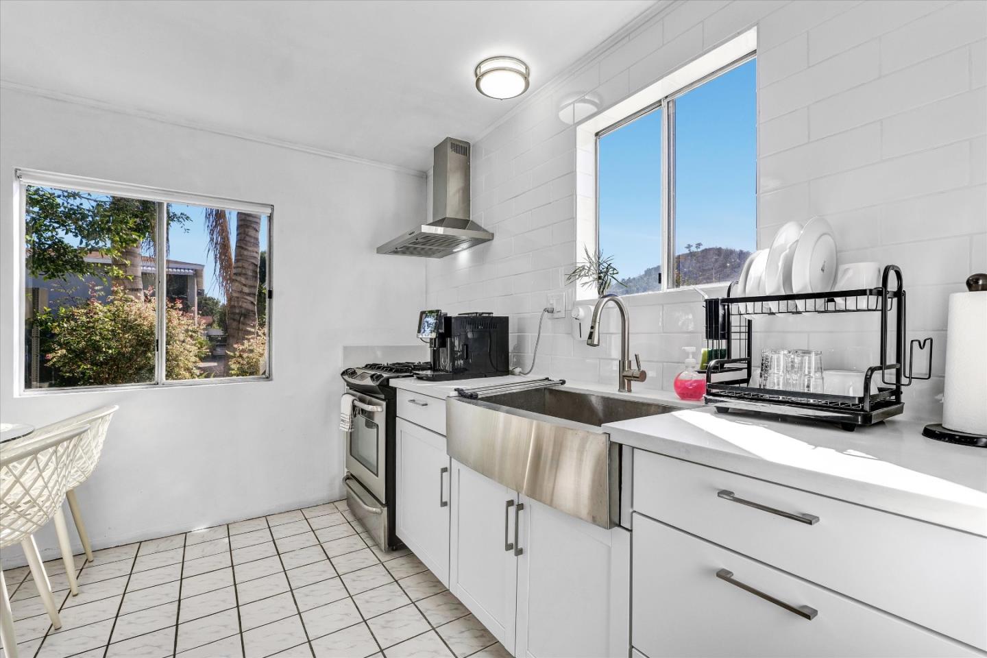 2405 Meadowvale Avenue