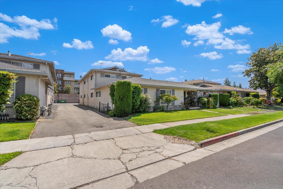 3166 Neal AVE
