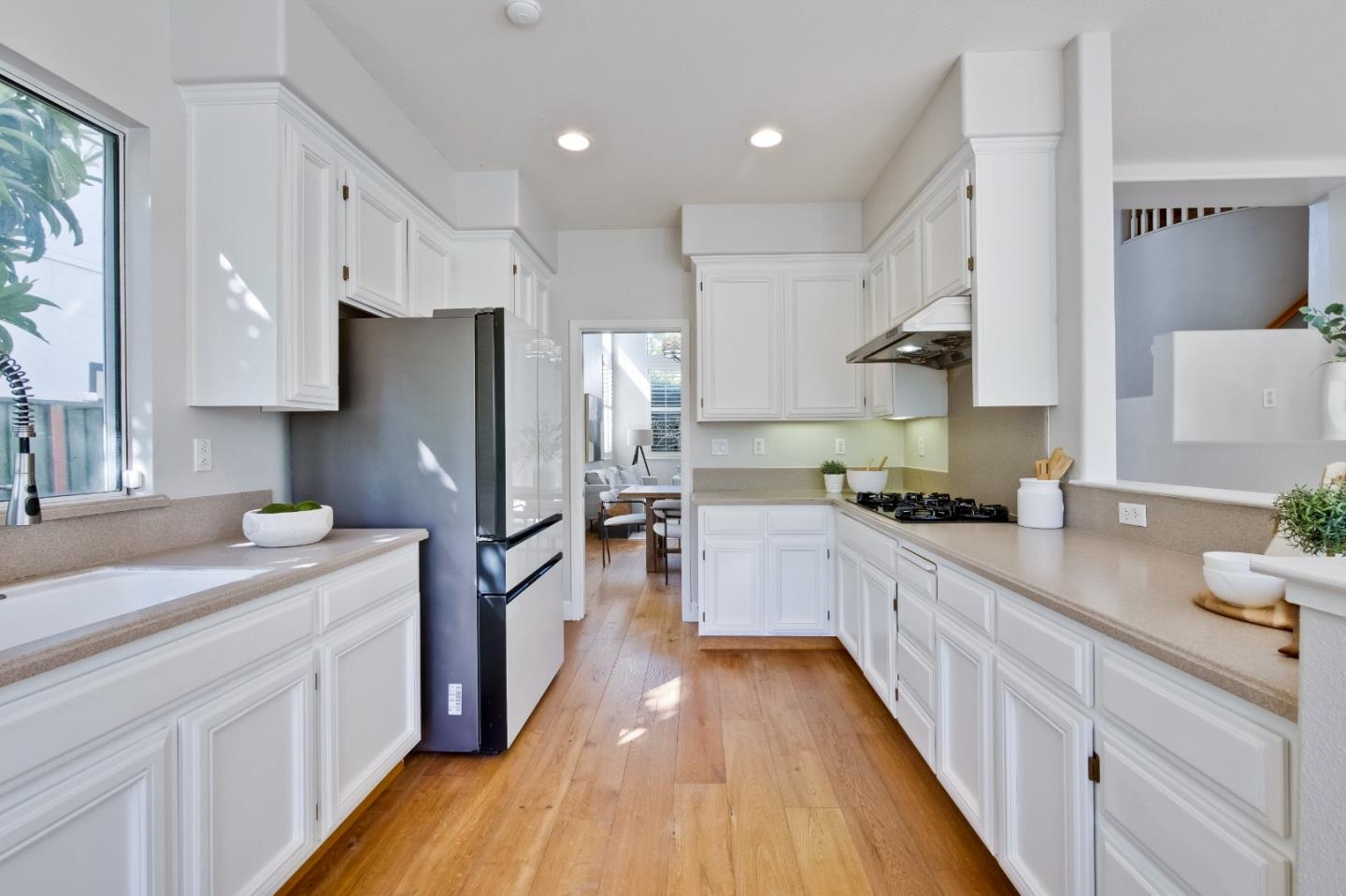 3322 Moulin Lane