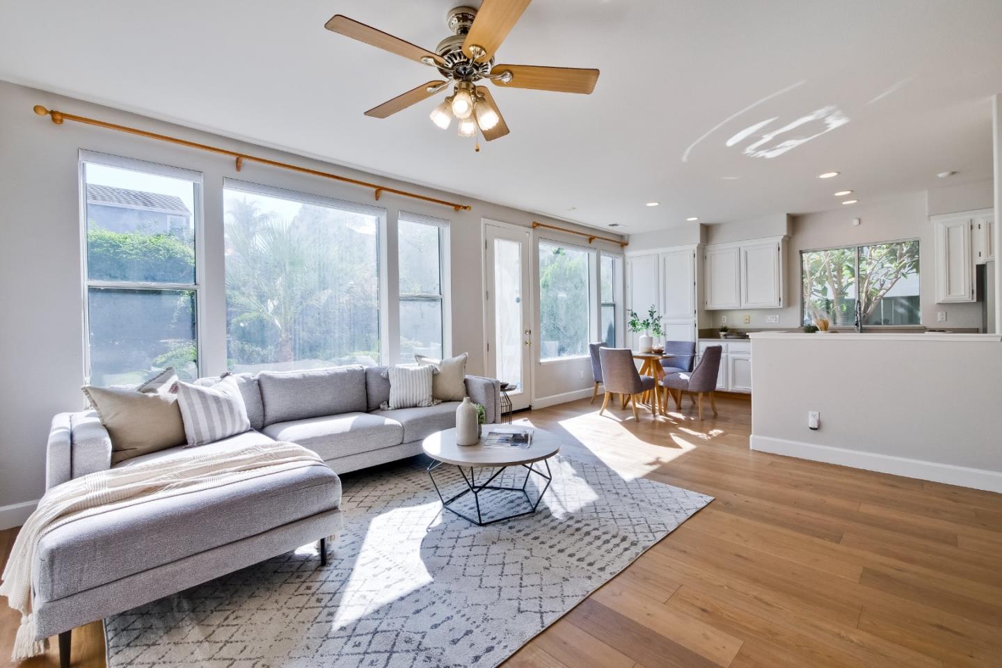 3322 Moulin Lane