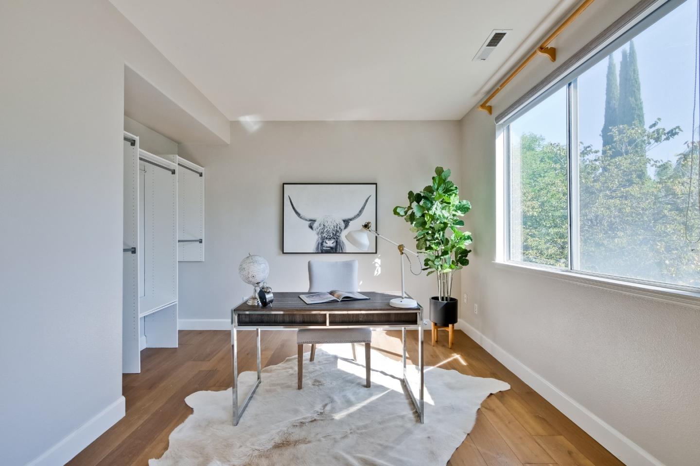 3322 Moulin Lane