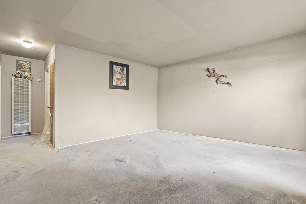 1171 Locust ST