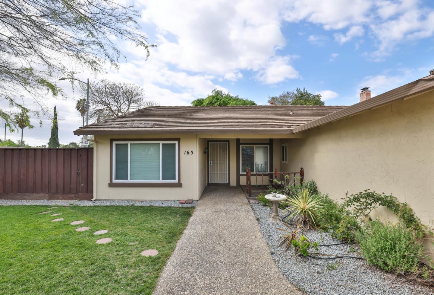 165 Cheltenham WAY