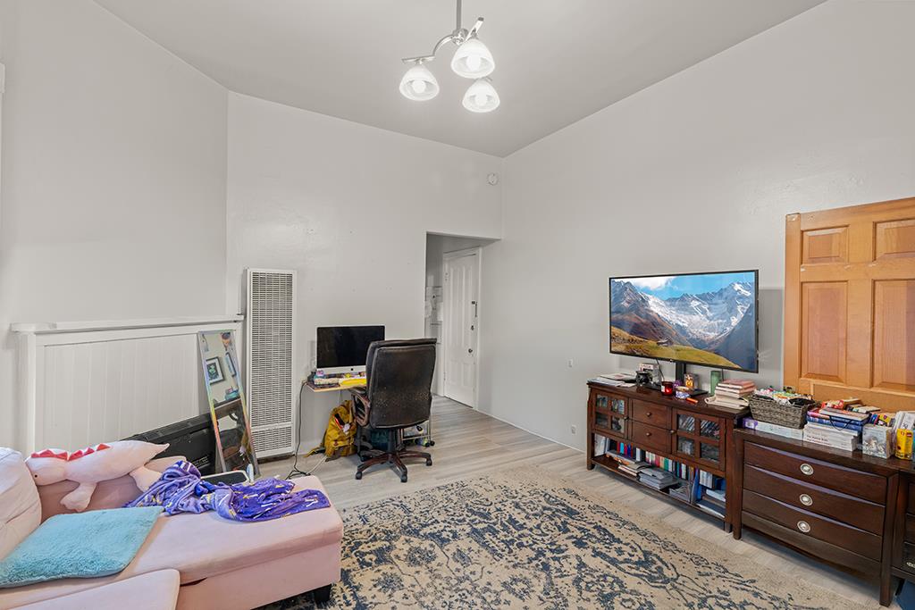 601 South 5th Street