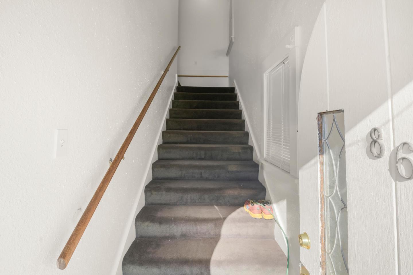 859-879 Villa Avenue