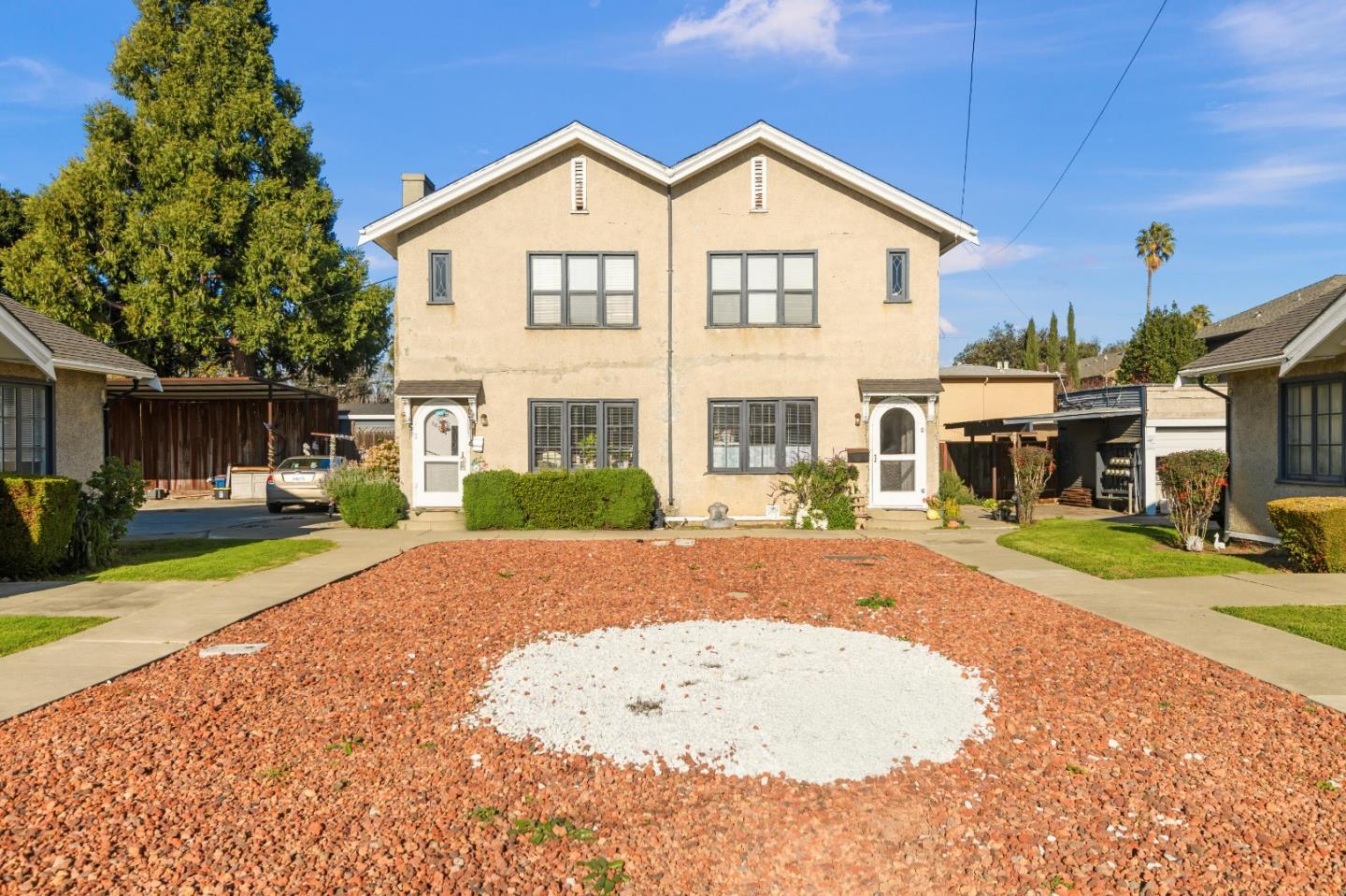 859-879 Villa Avenue