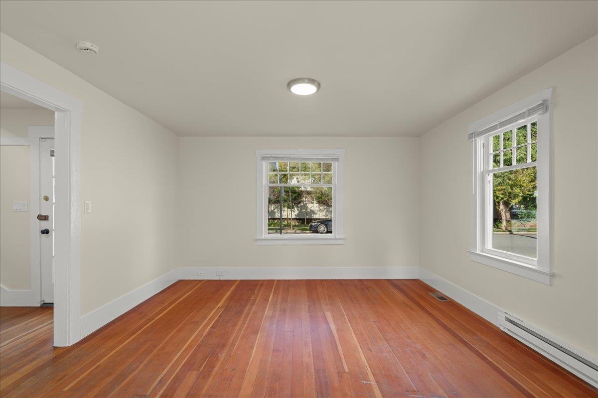 262 Hawthorne Avenue