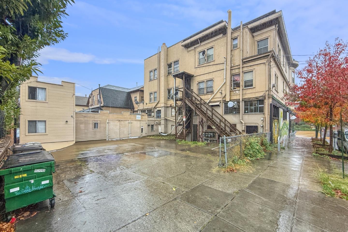 2874-2882 Telegraph Avenue