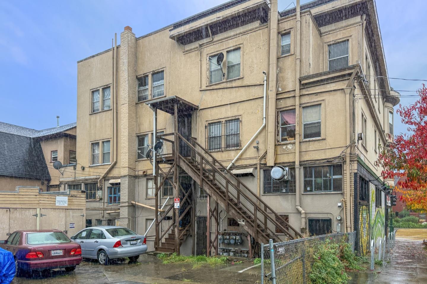 2874-2882 Telegraph Avenue