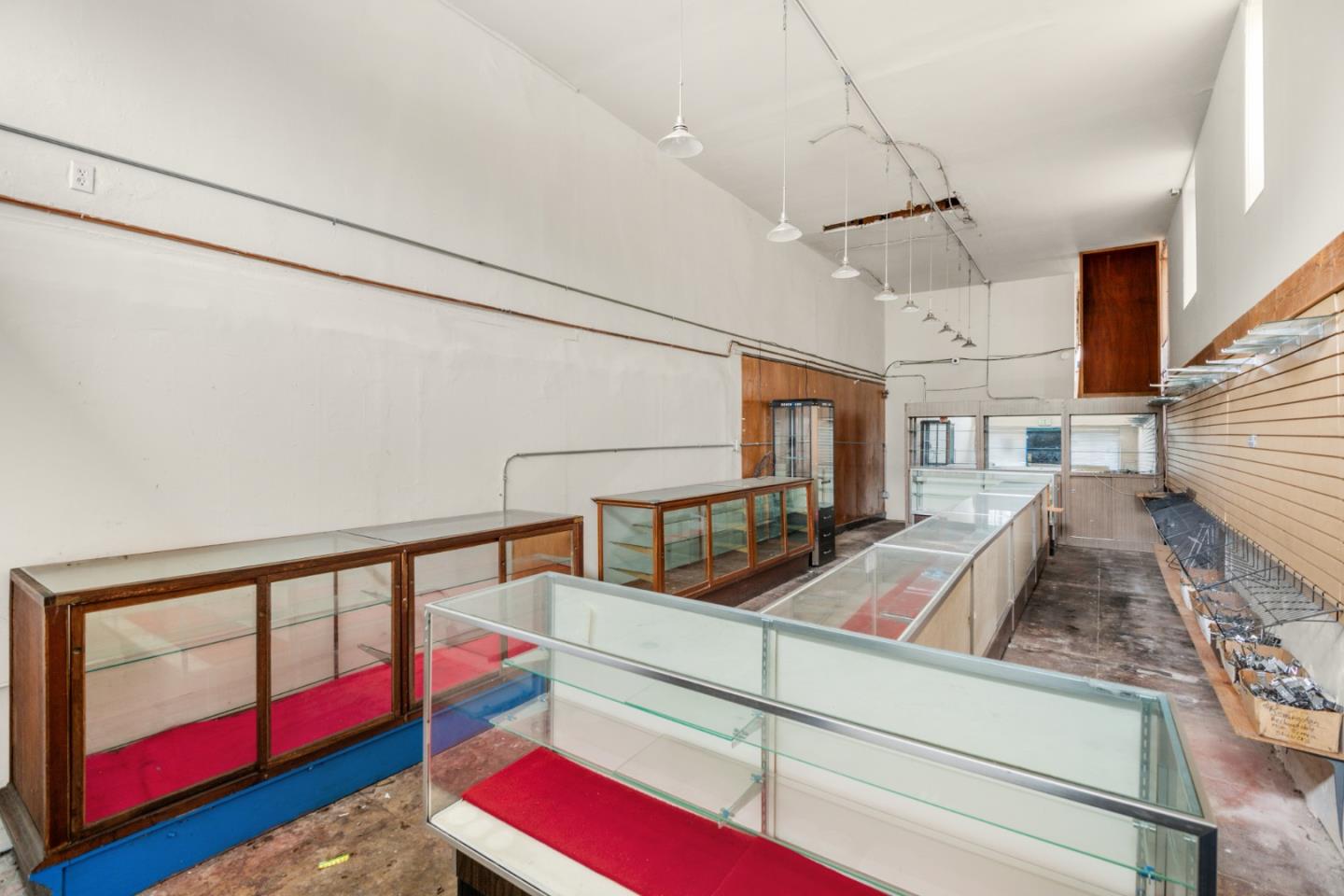 2874-2882 Telegraph Avenue