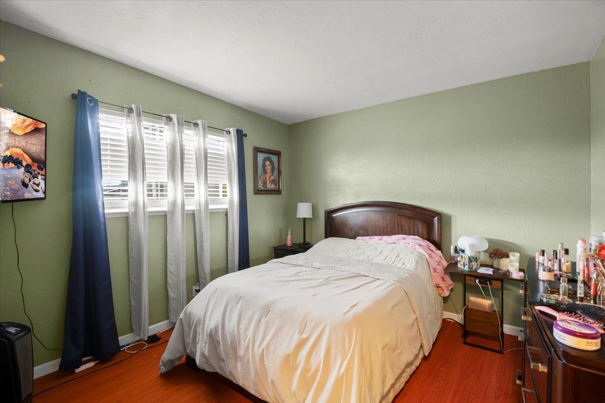 33638 9th Street