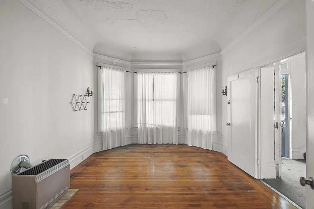 320-324 Athol Avenue