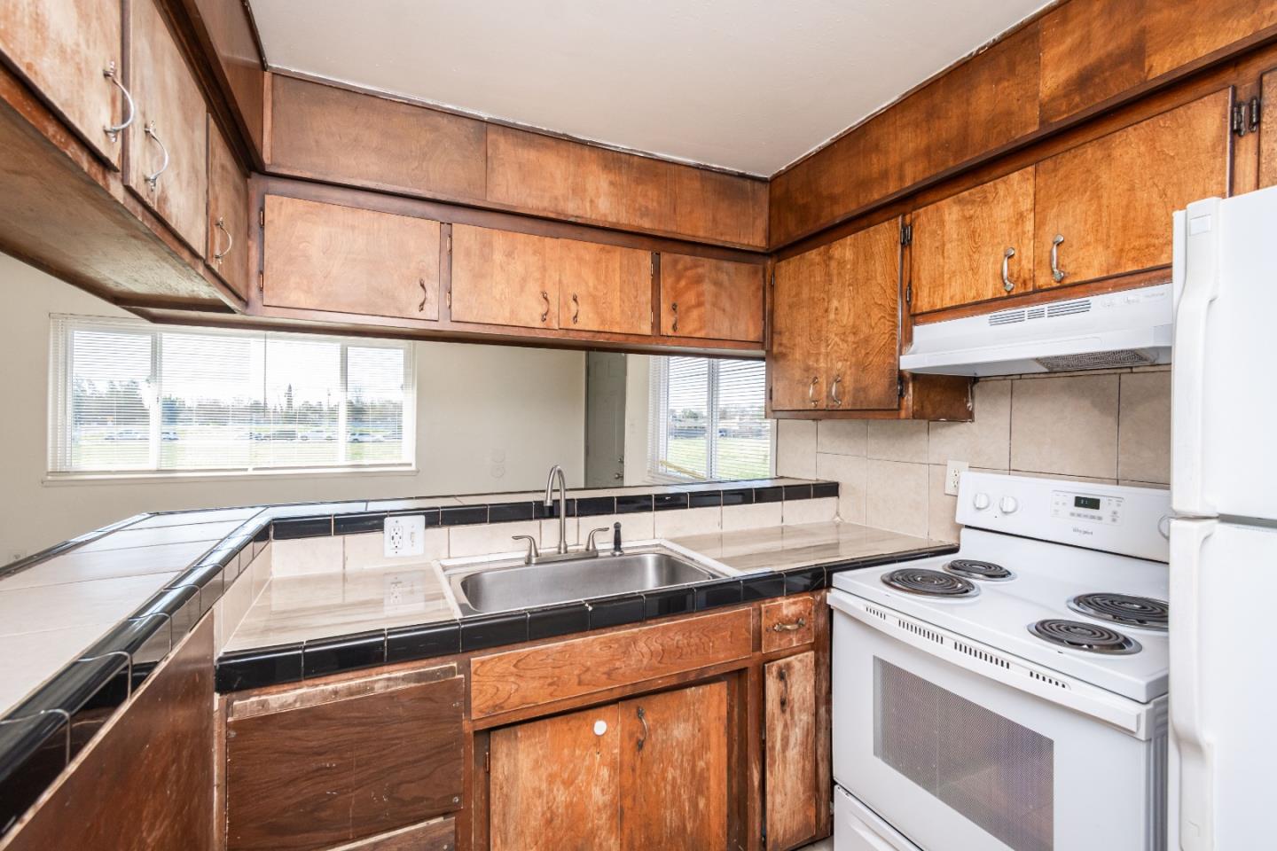 10 Nedra Court