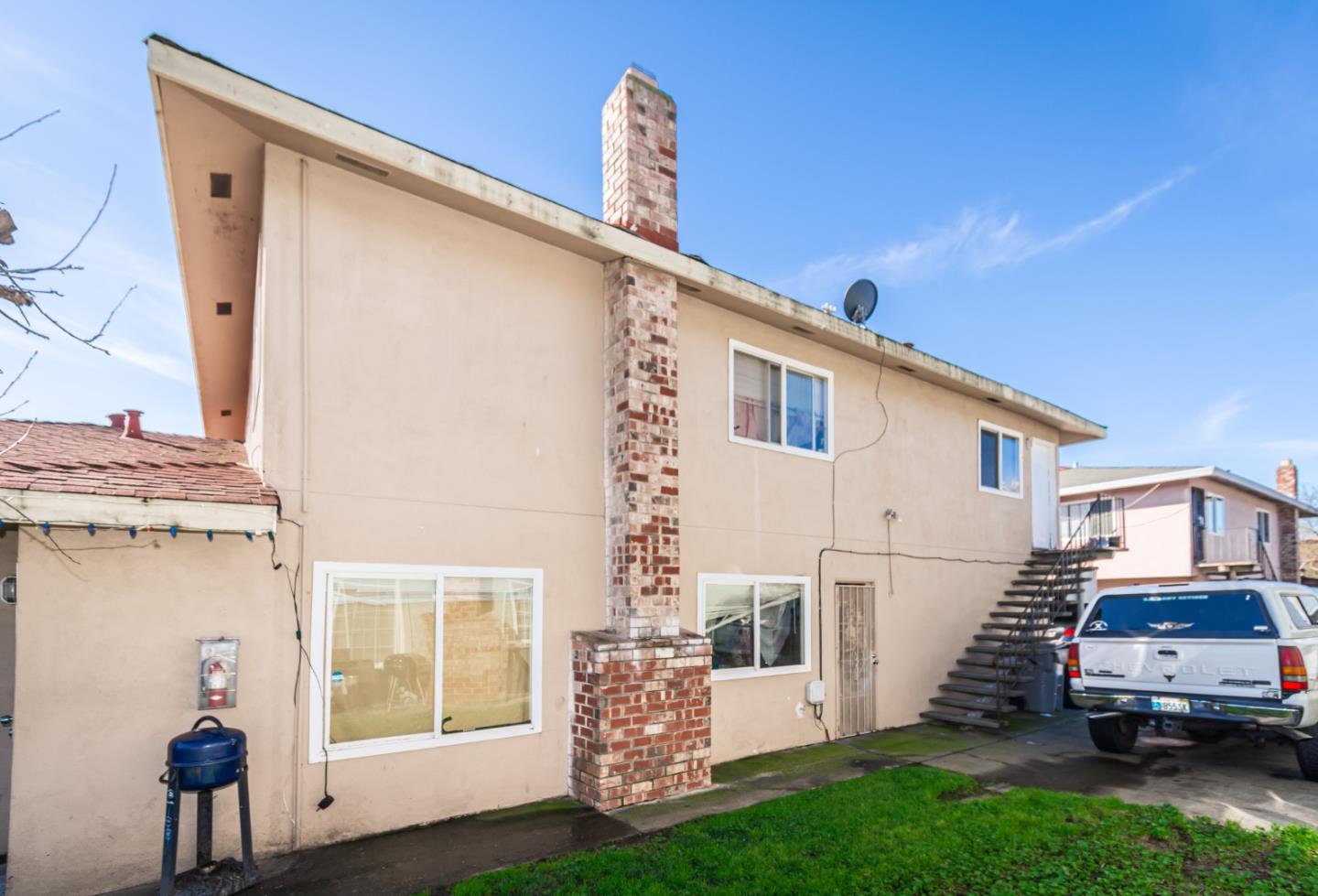 100 Nedra Court