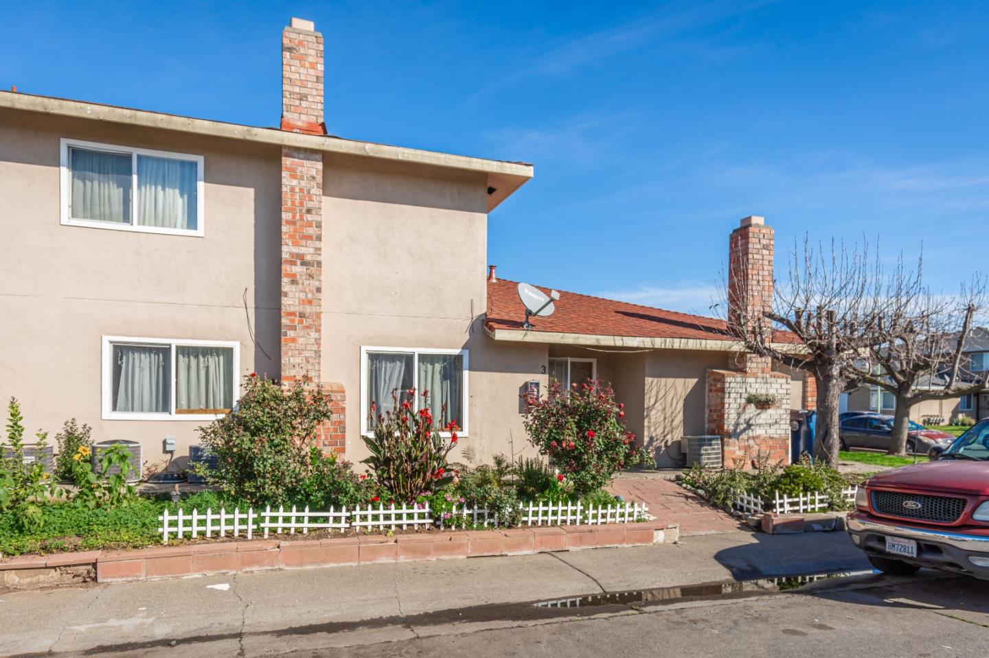 100 Nedra Court