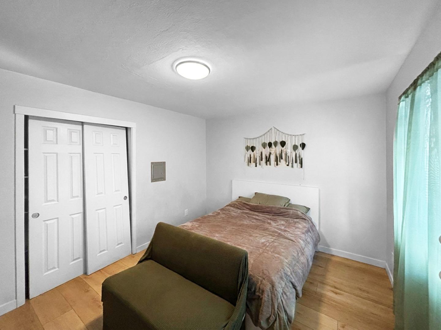 204 Sunset Boulevard