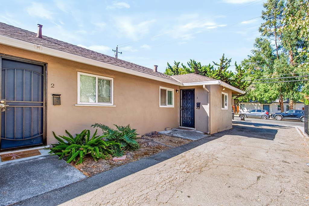 460 S Buena Vista AVE