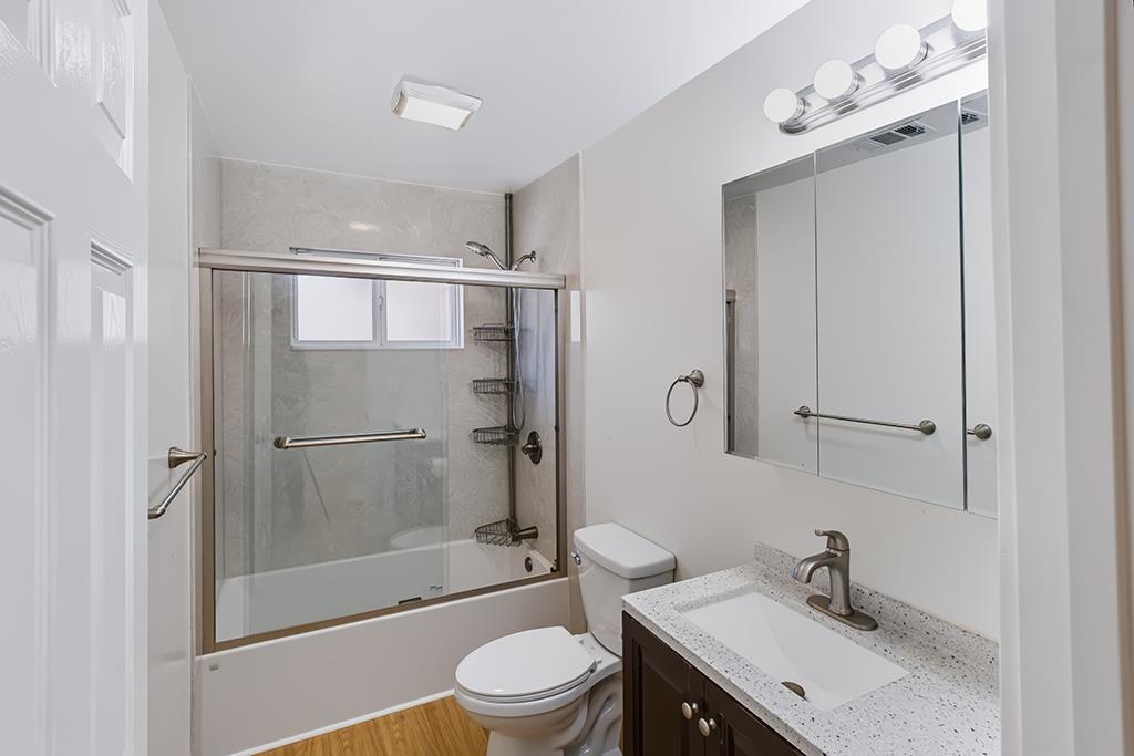 148 Walker DR