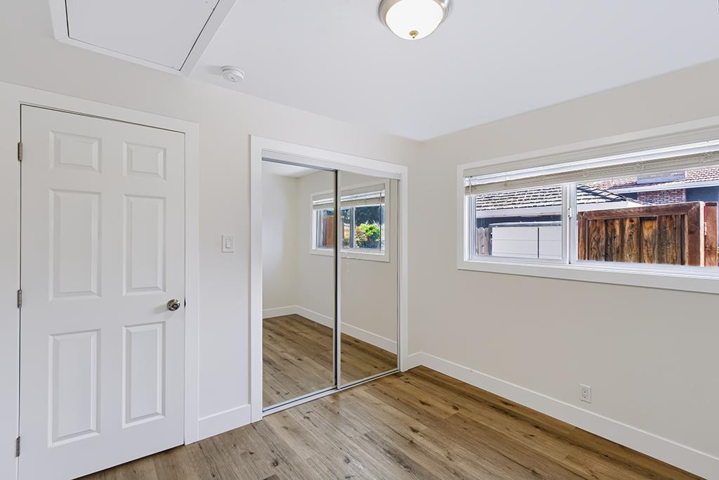 148 Walker DR