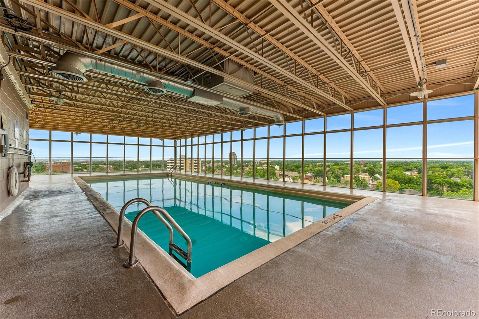 1200 Vine Street Unit: 7C