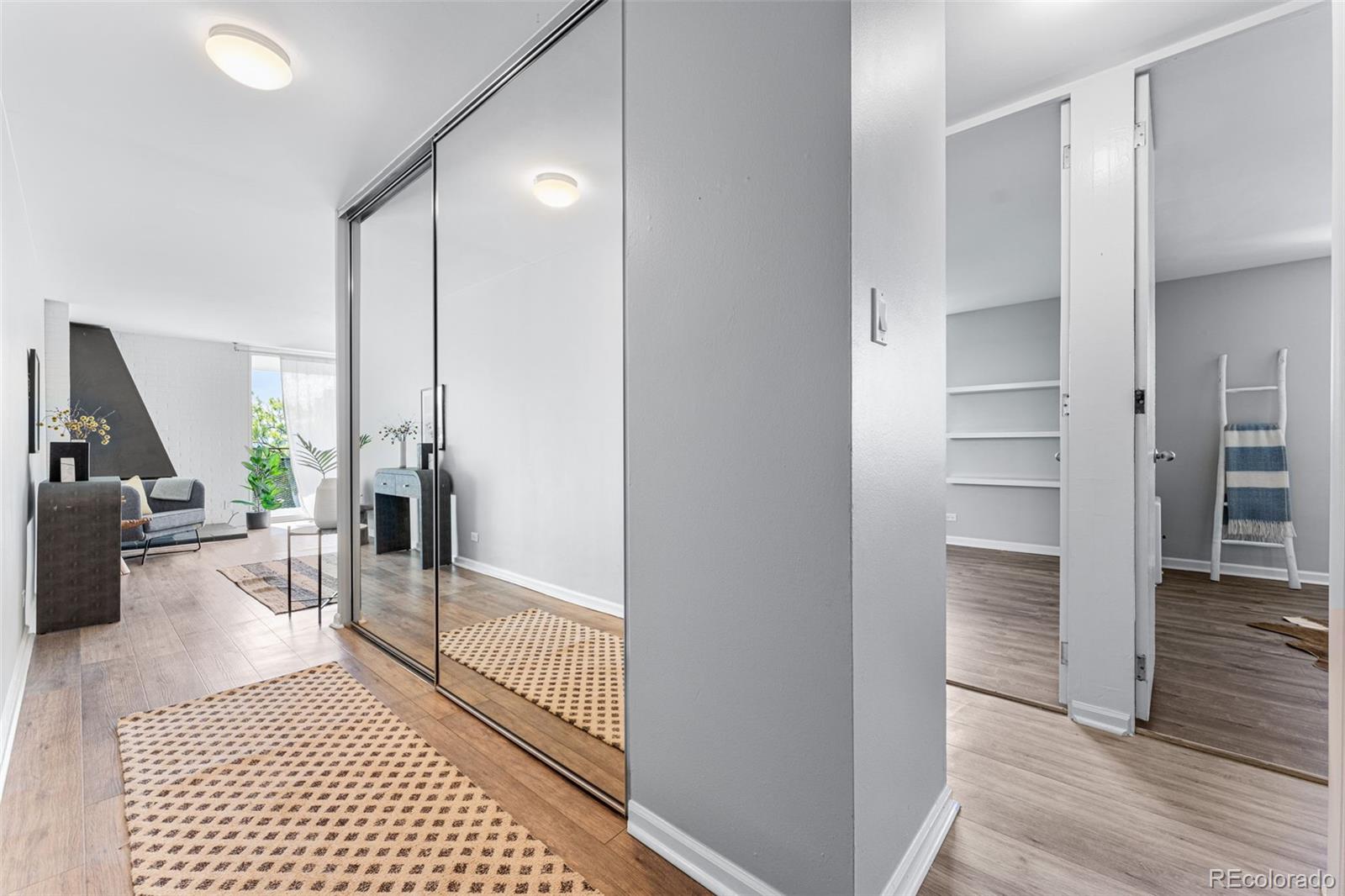 1200 Vine Street Unit: 7C