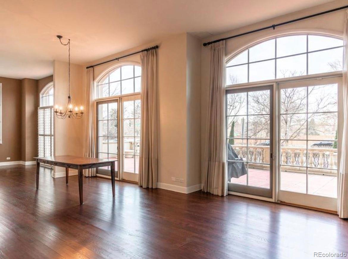 25 N Downing Street Unit: 1-101