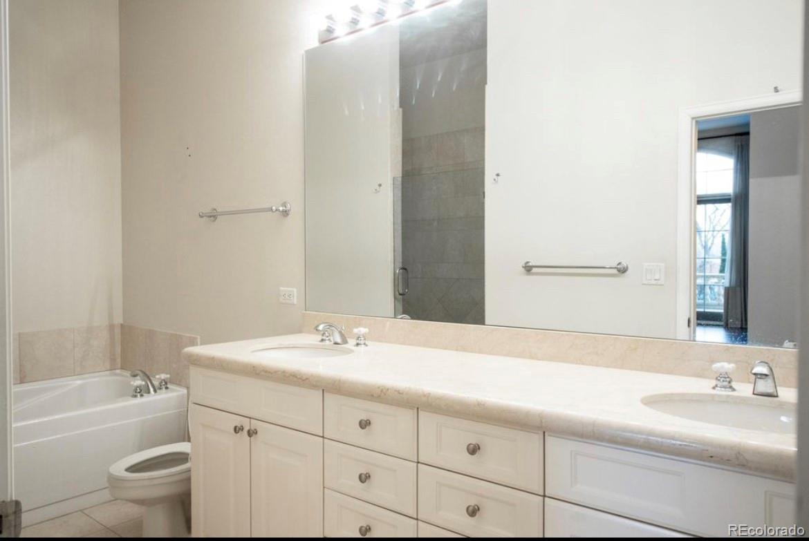 25 N Downing Street Unit: 1-101