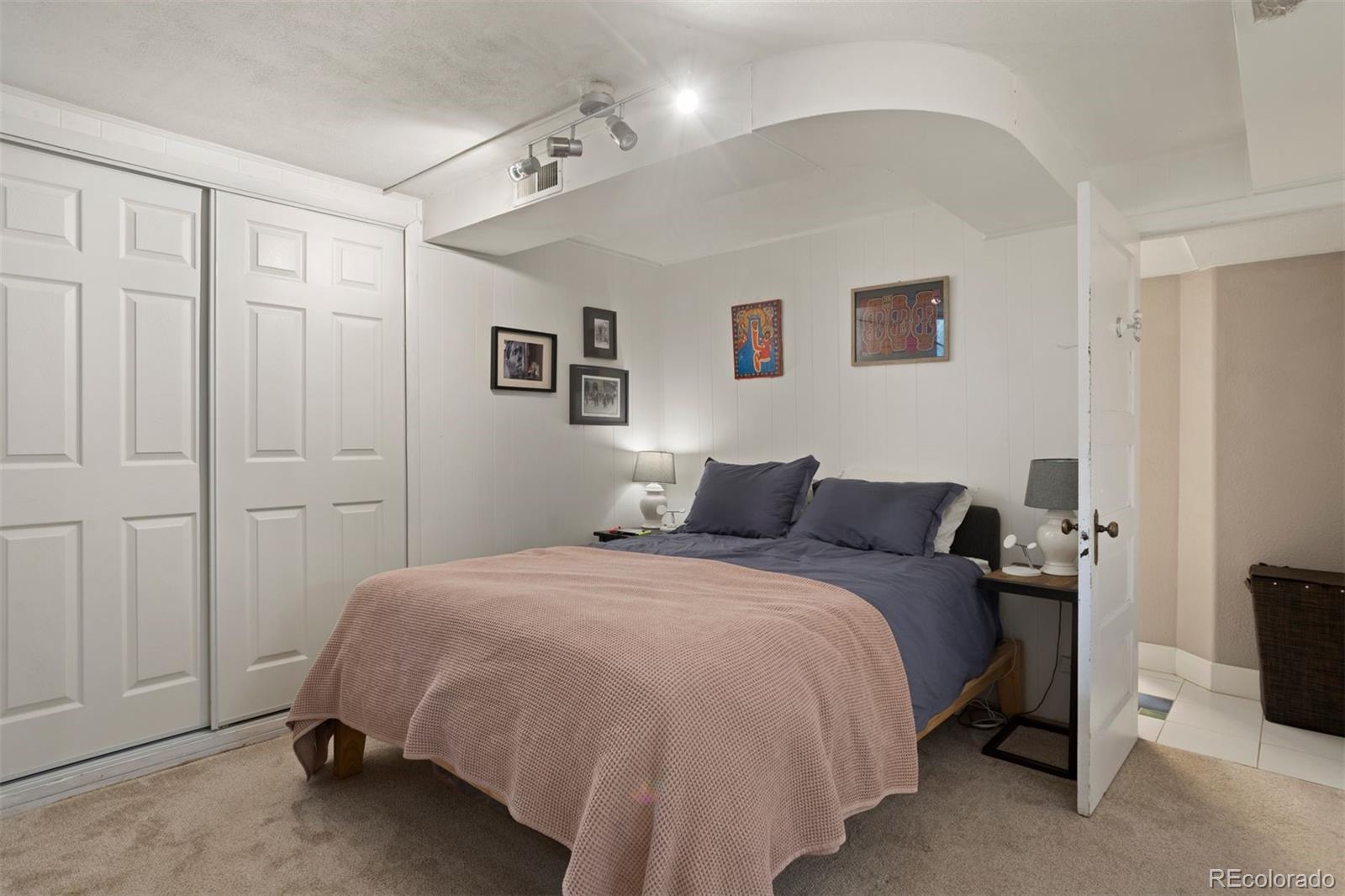 2640 N Kearney Street