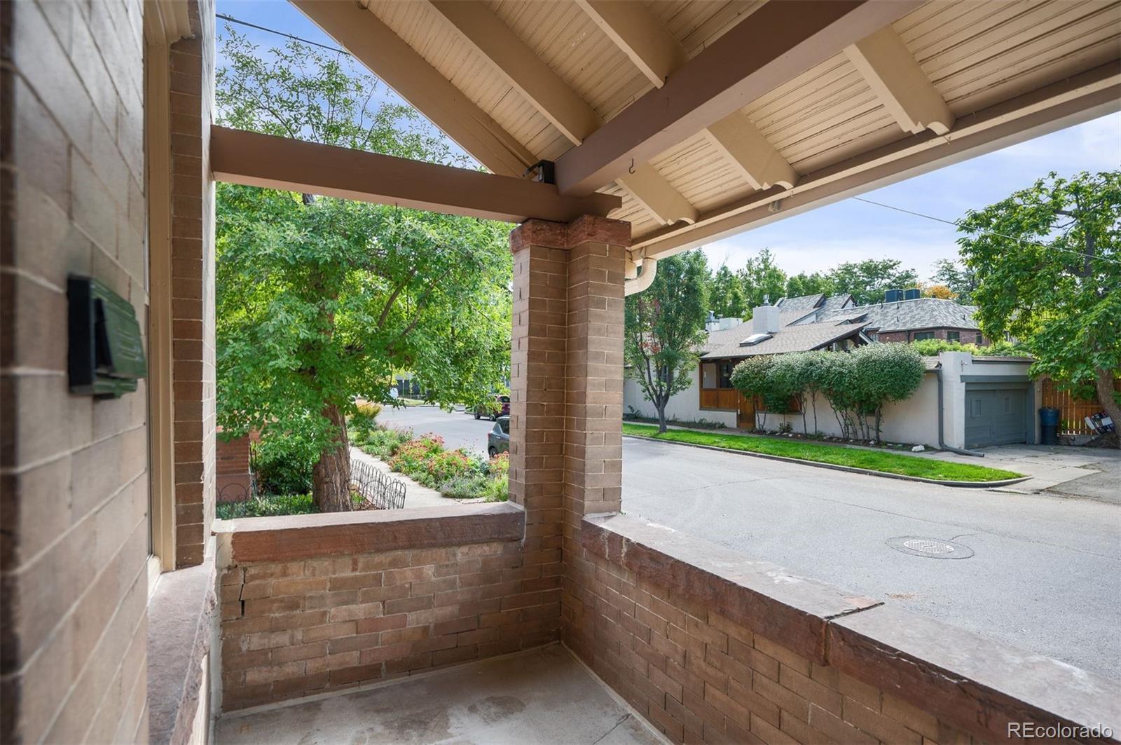 1615 & 1617 E 5th Avenue