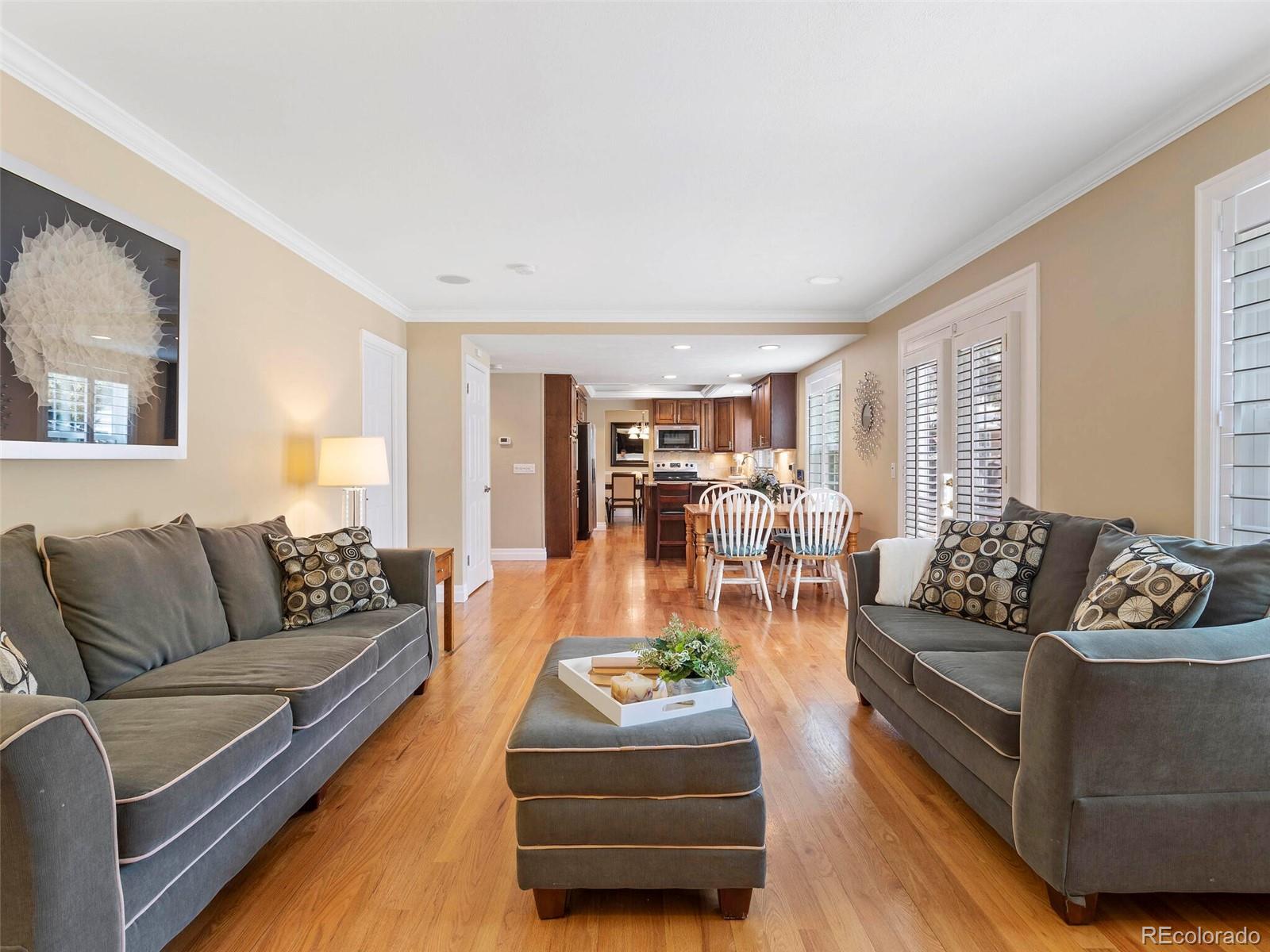 6113 E Peakview Place