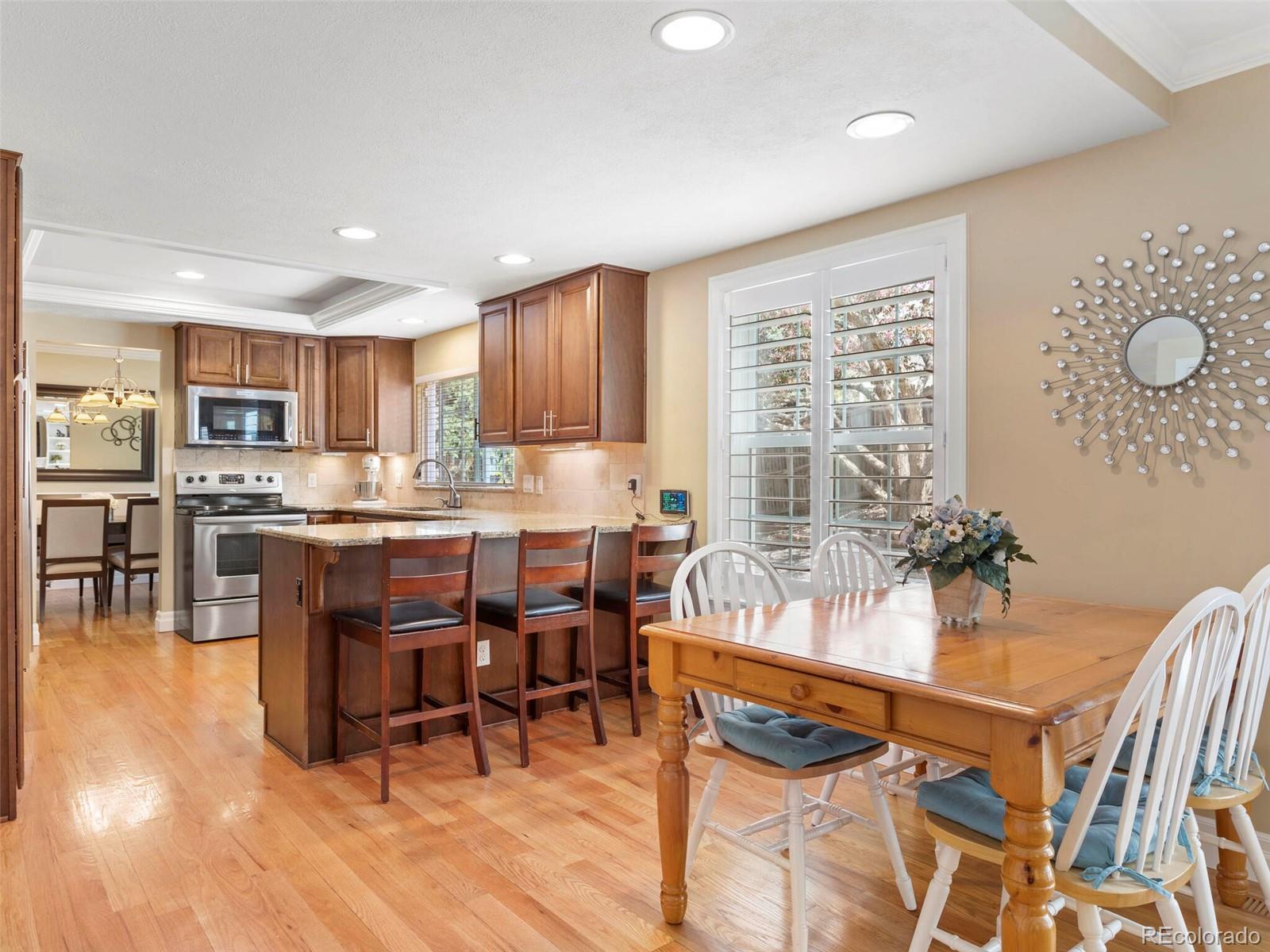 6113 E Peakview Place