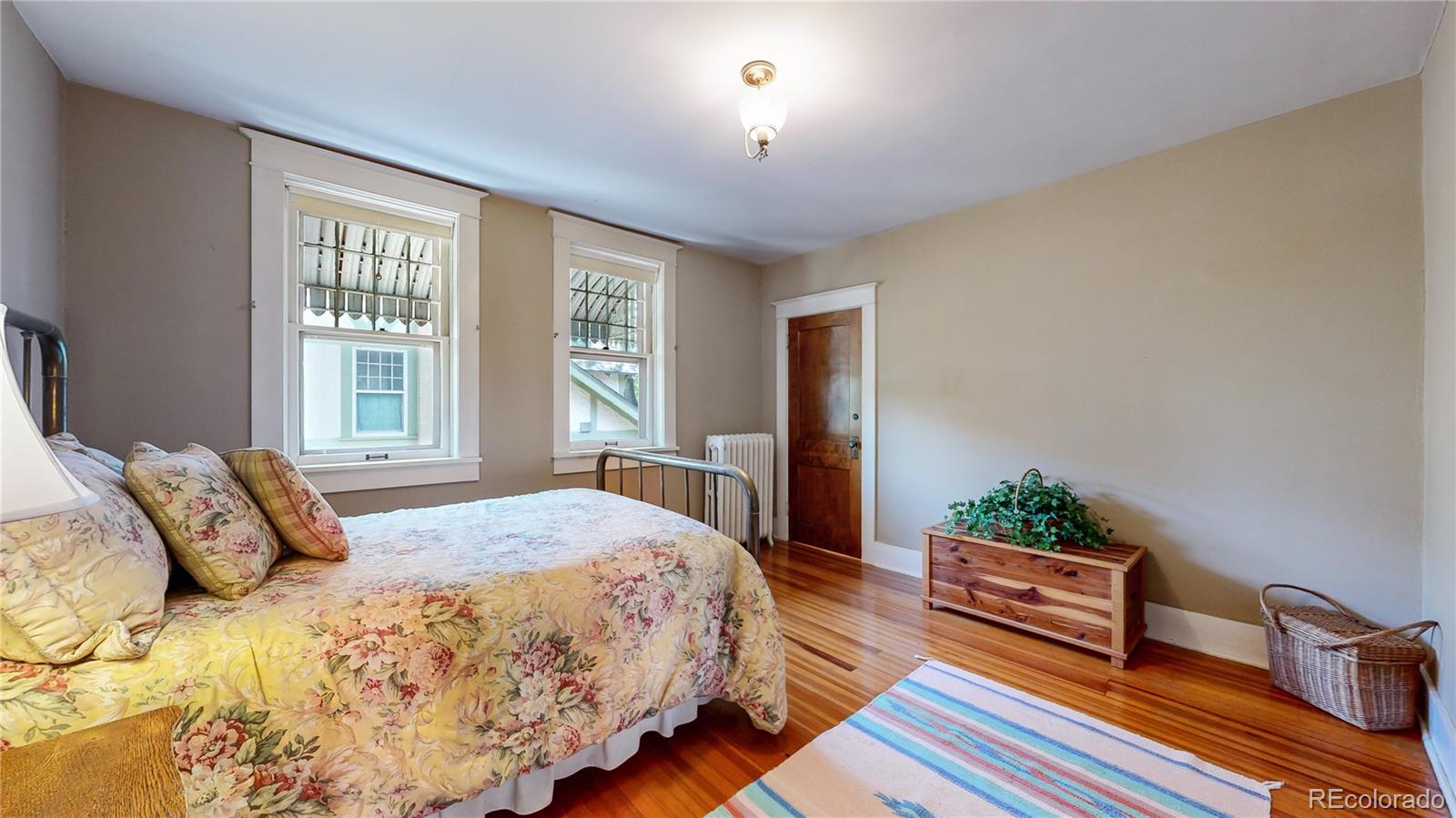 2269 Bellaire Street