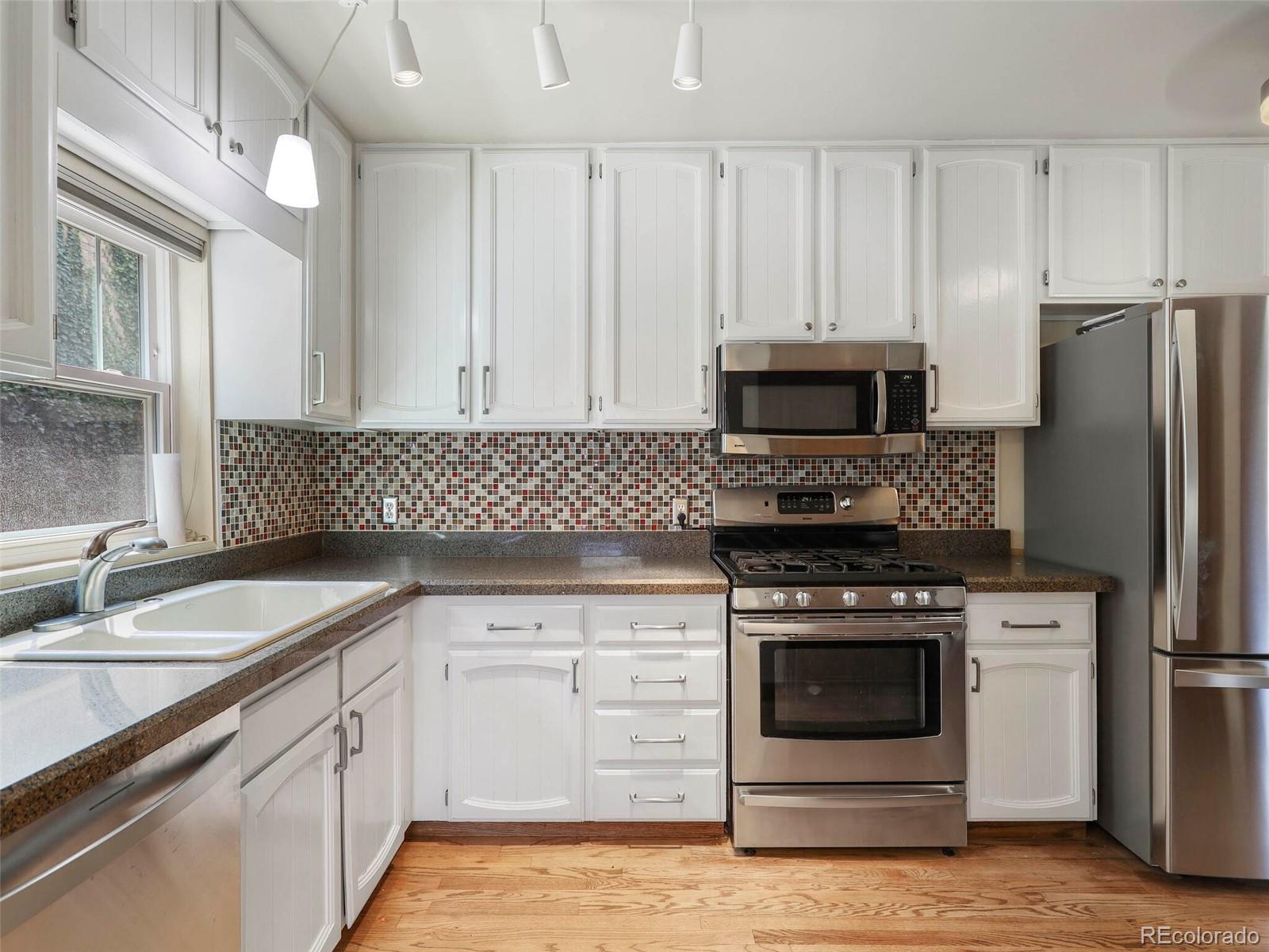 2080 N Locust Street