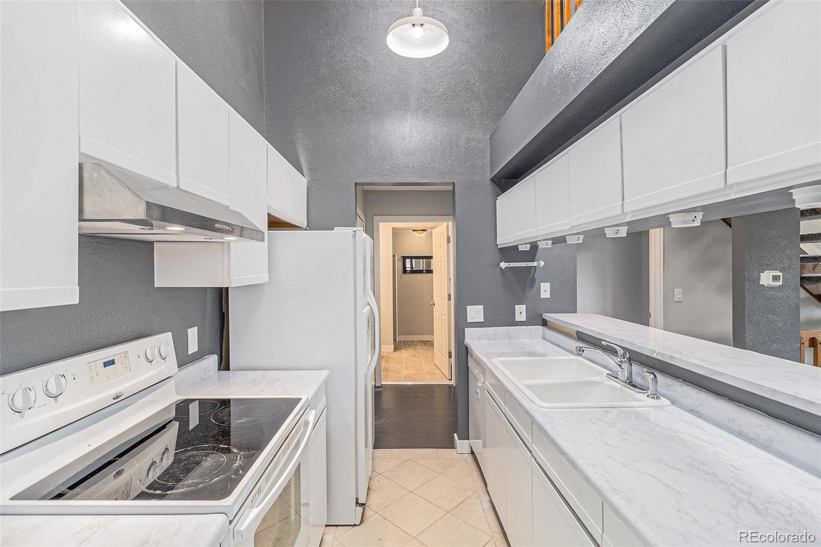 8015 Holland Court Unit: C