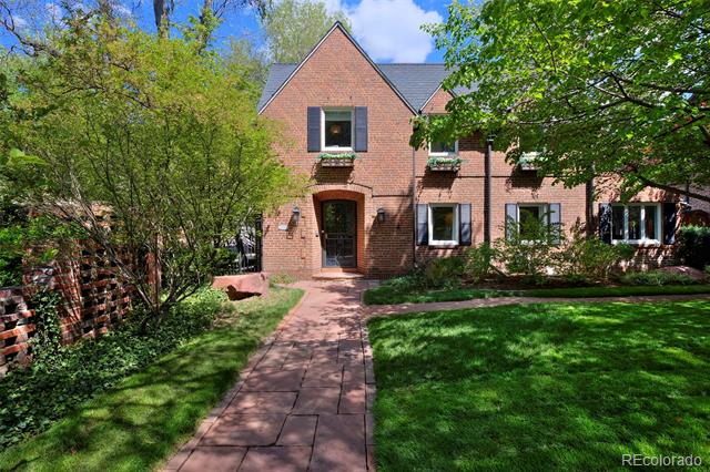 590 Race Street